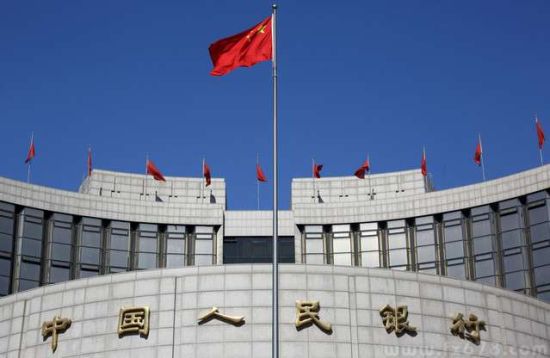 港股10月15日早报：美股热门中概股普跌 黄天佑出任香港证监会主席